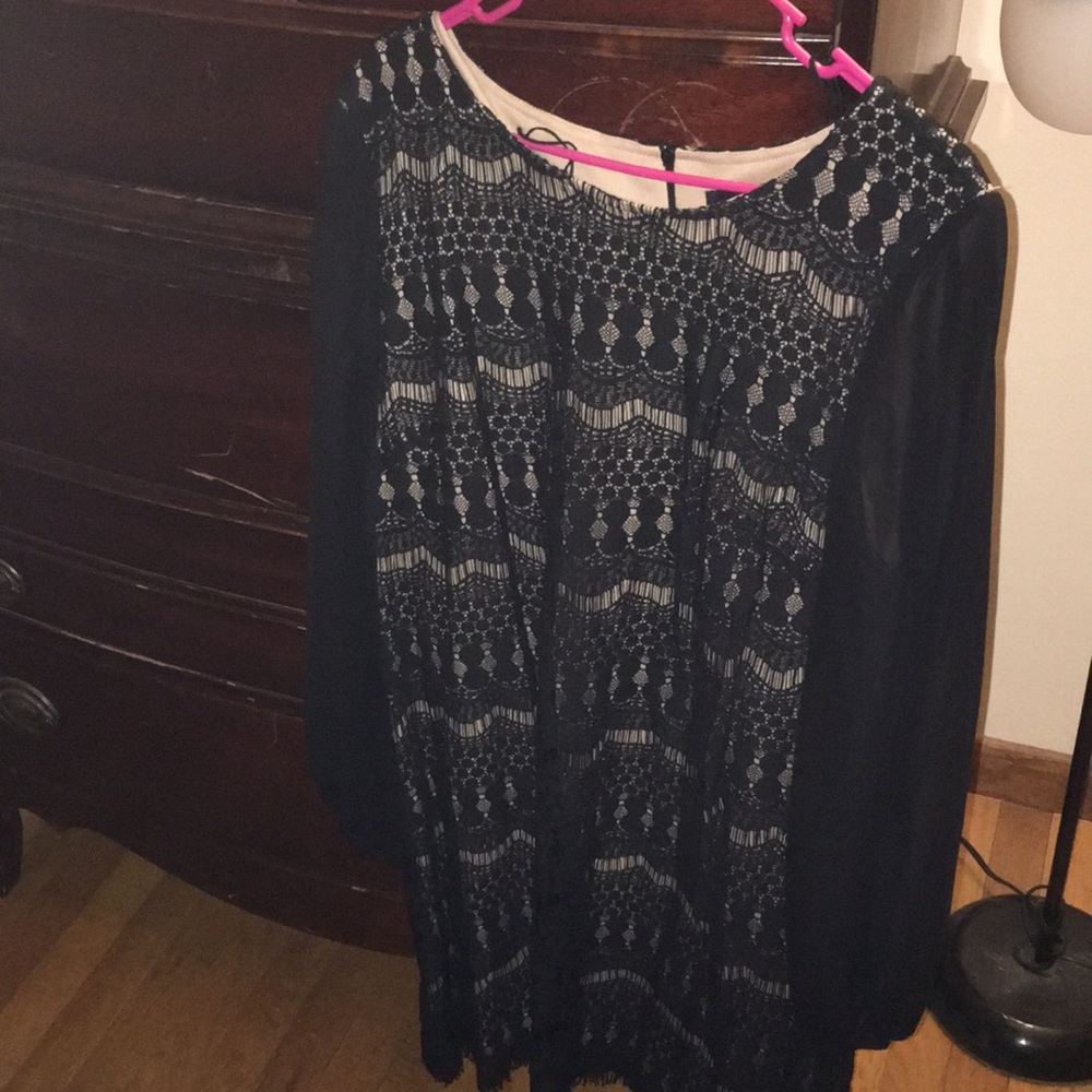 Black lace dress